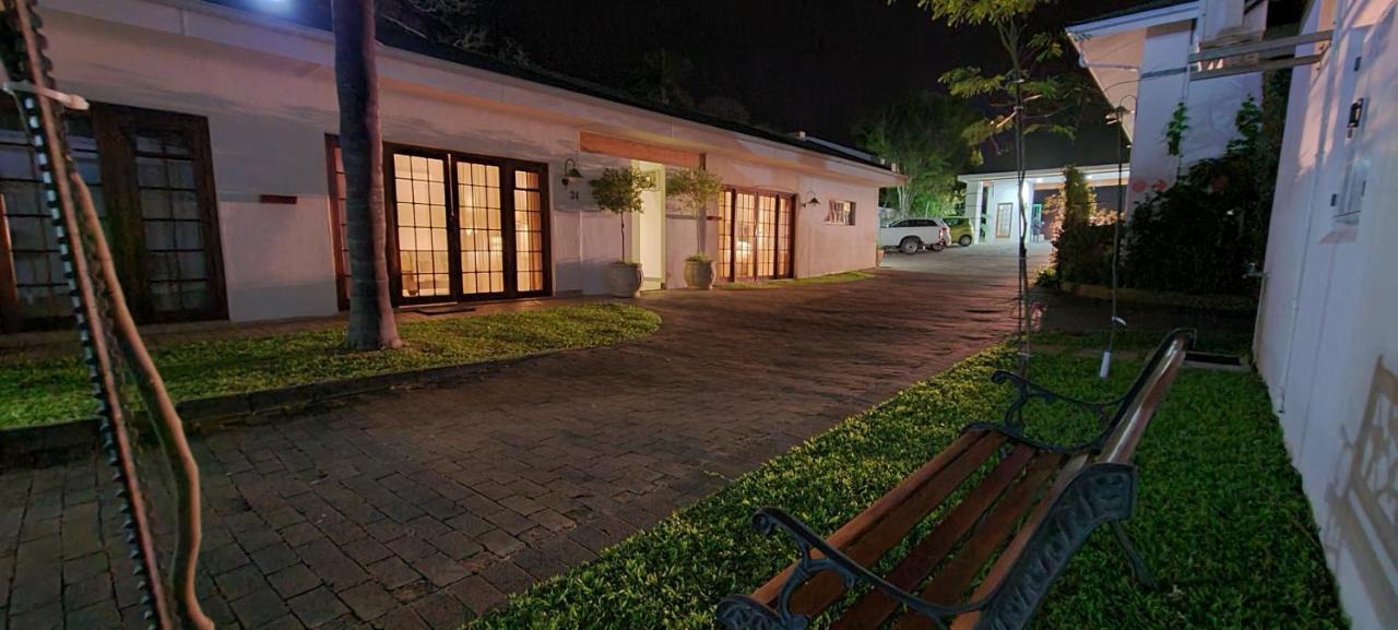 Shonalanga Lodge Vryheid Bagian luar foto