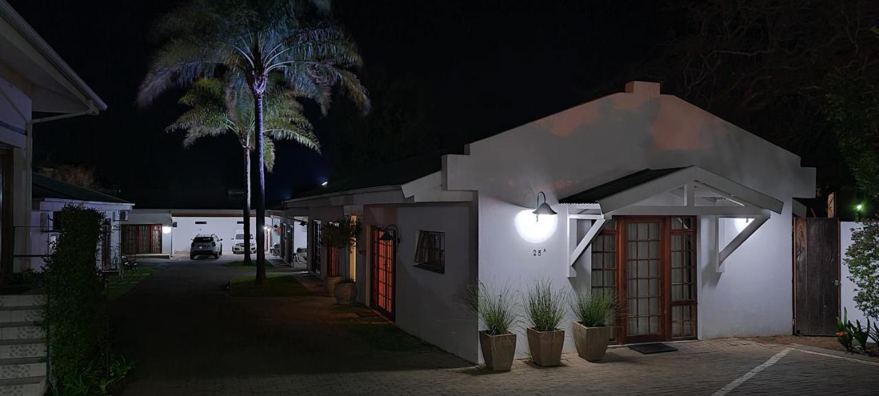 Shonalanga Lodge Vryheid Bagian luar foto