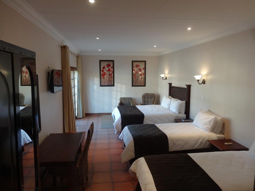 Shonalanga Lodge Vryheid Ruang foto