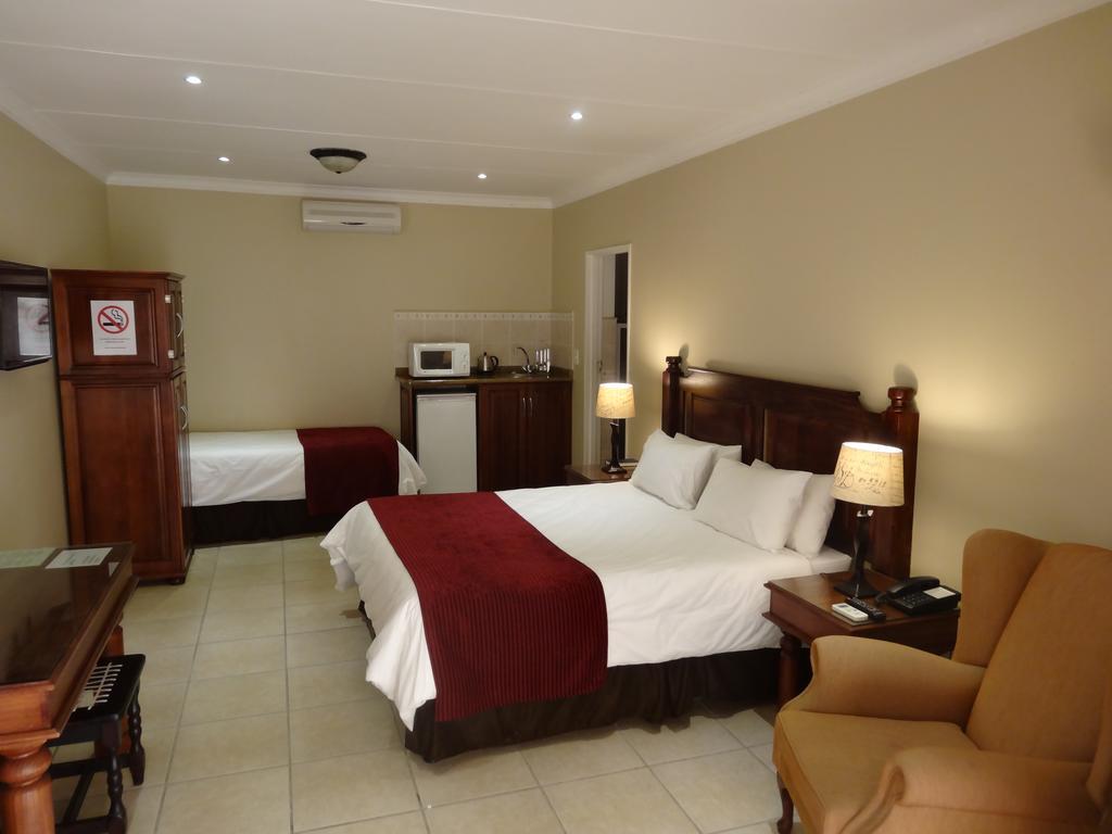 Shonalanga Lodge Vryheid Ruang foto